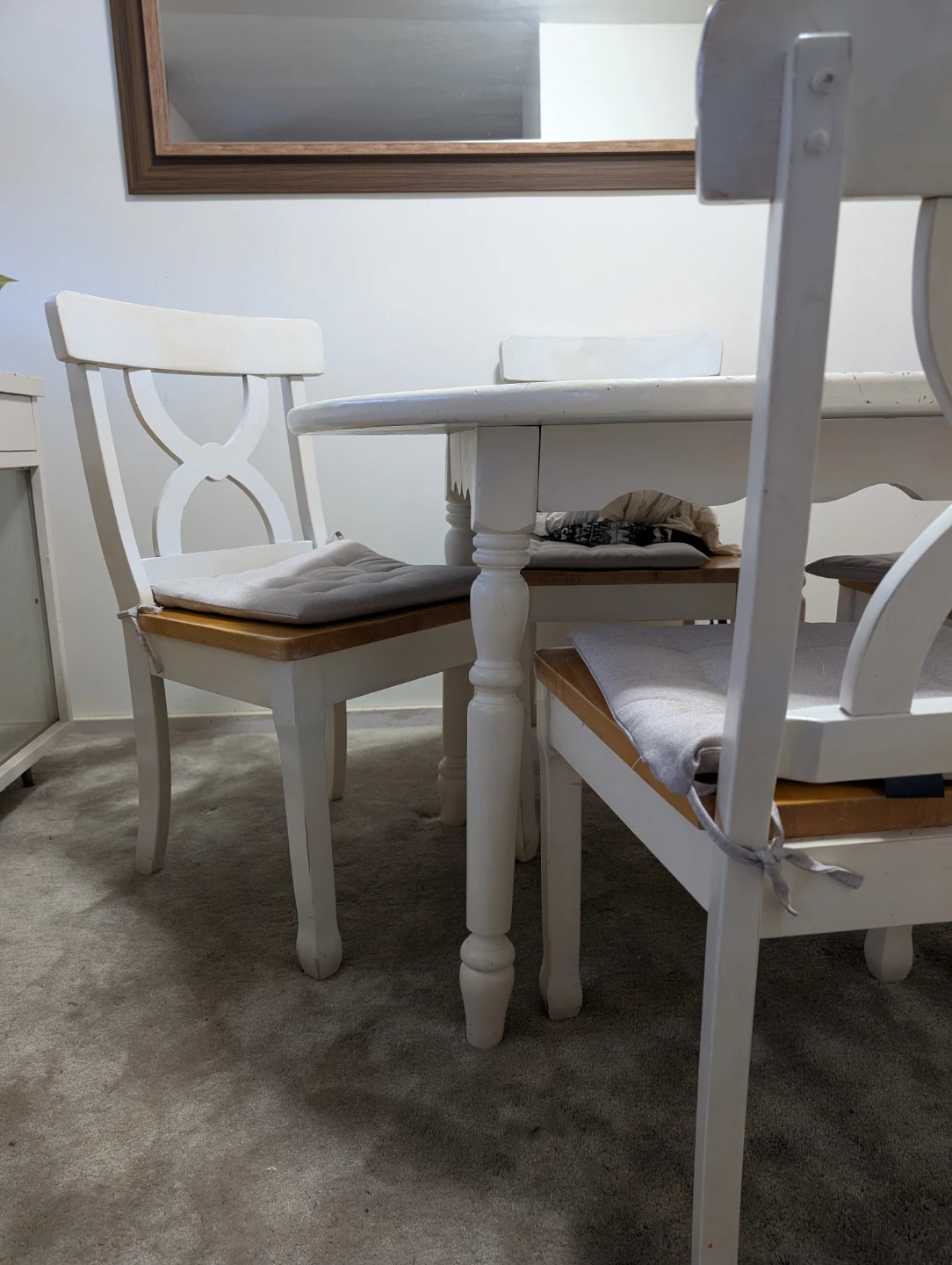 White Solid Wood Table and Chairs - photo 2