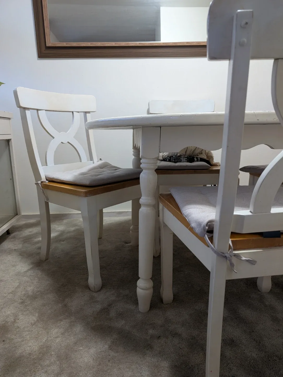 White Solid Wood Table and Chairs image indicator(2)