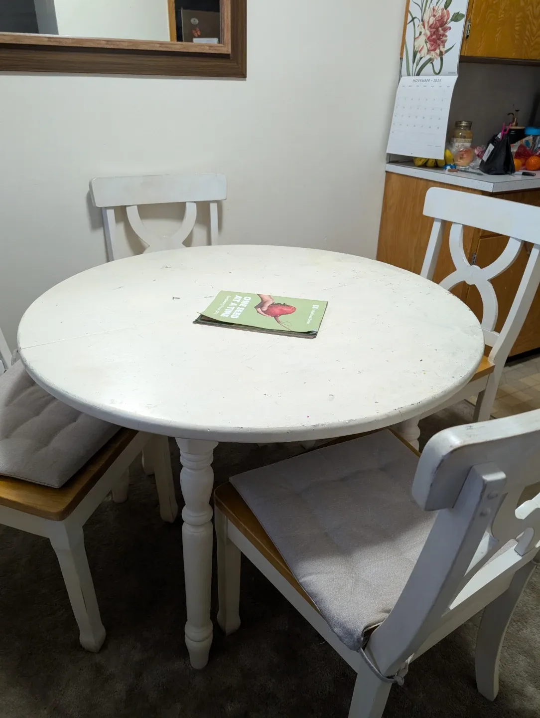 White Solid Wood Table and Chairs image indicator(5)