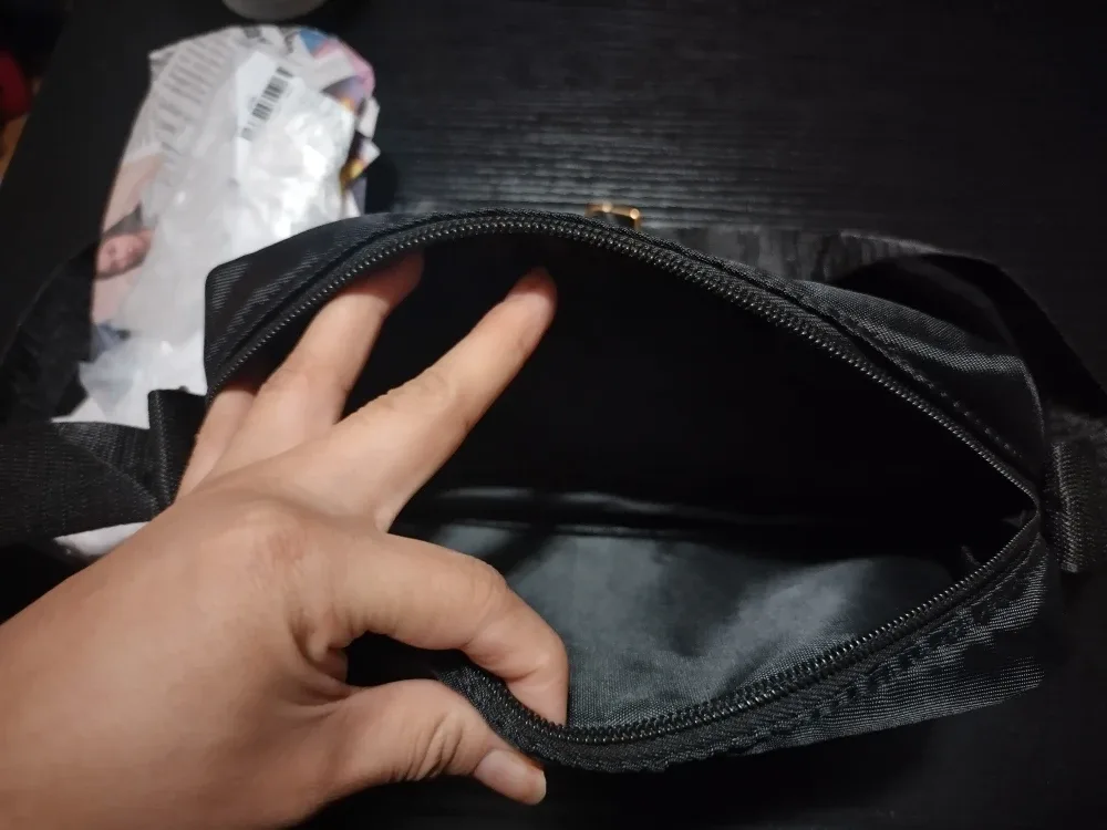 Woman bag image indicator(3)