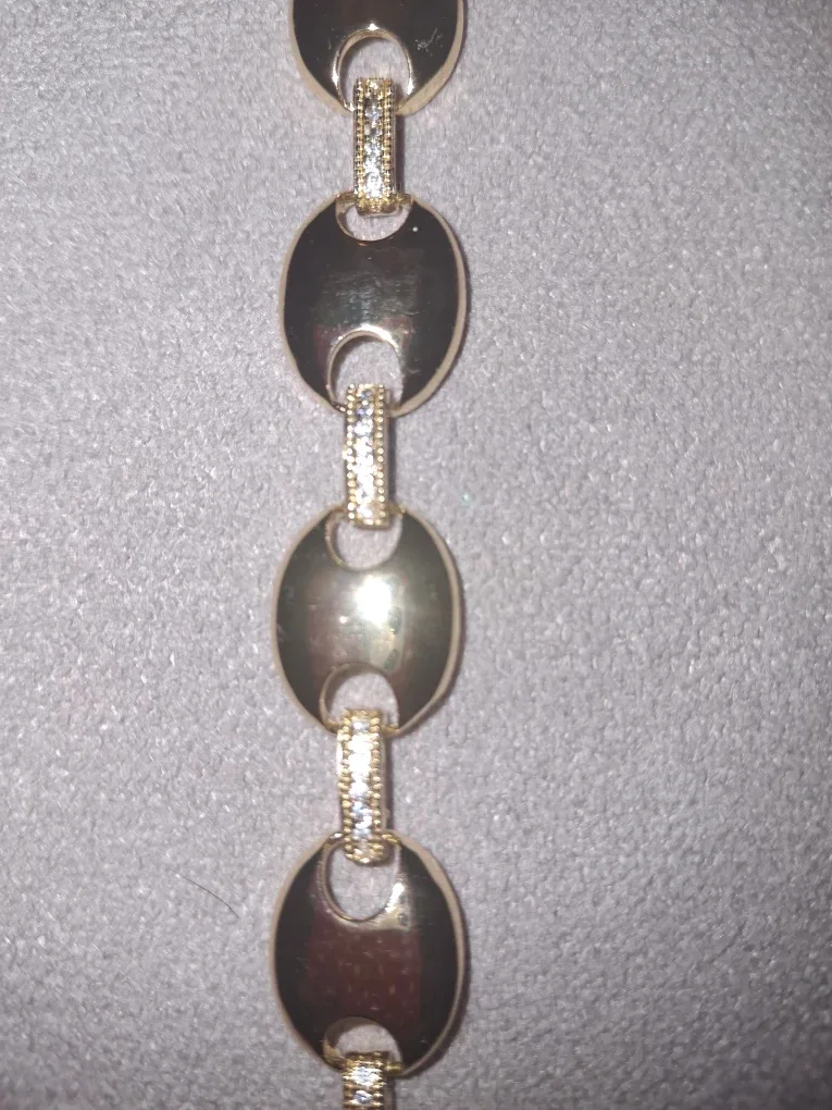 Gold laminated - Link Bracelet image indicator(3)