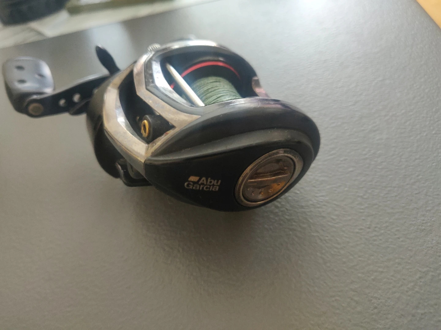 Abu Garcia Revo SX Baitcasting Reel - photo 3