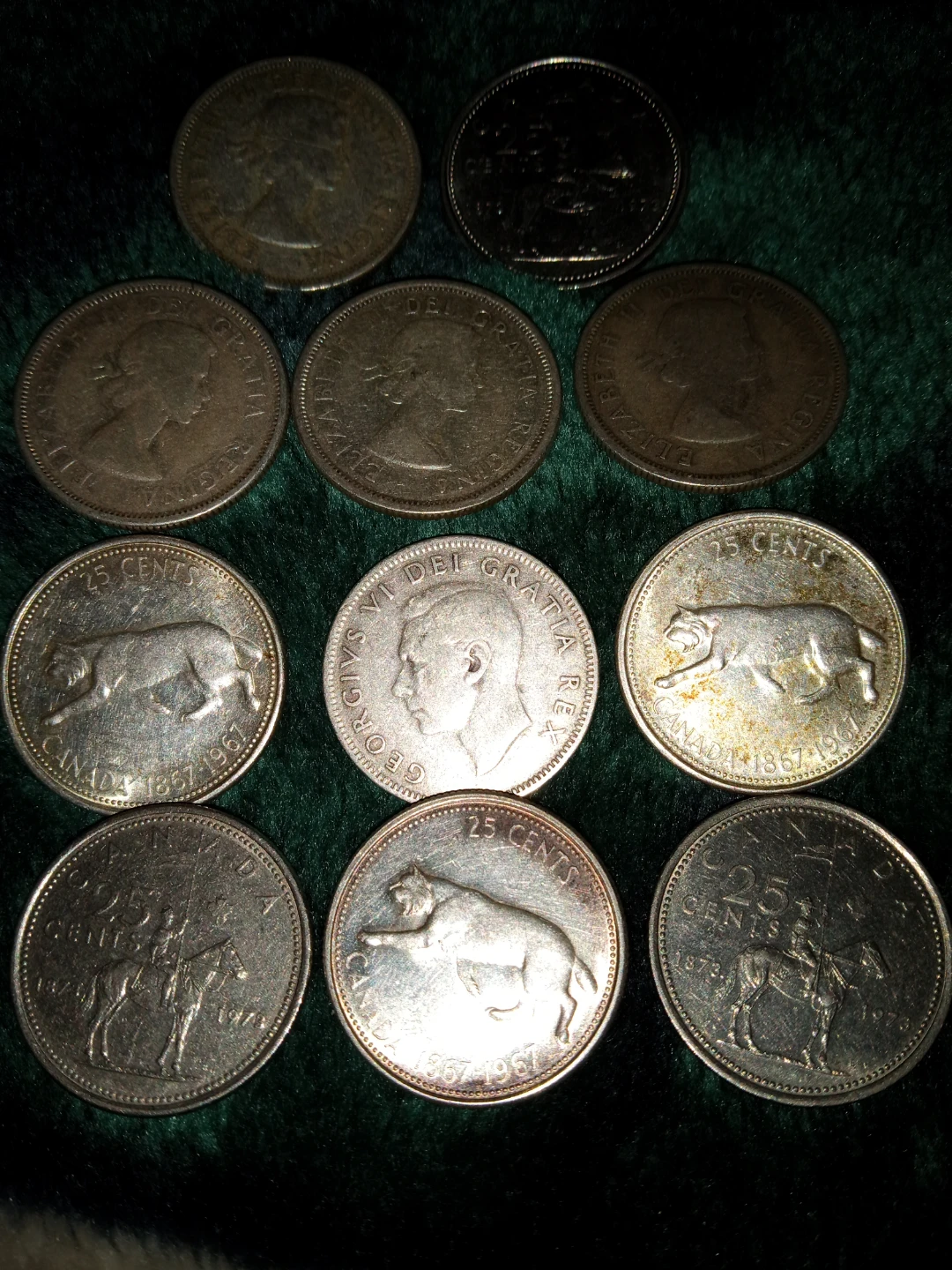 Vintage Canadian Quarter Coins - photo 2