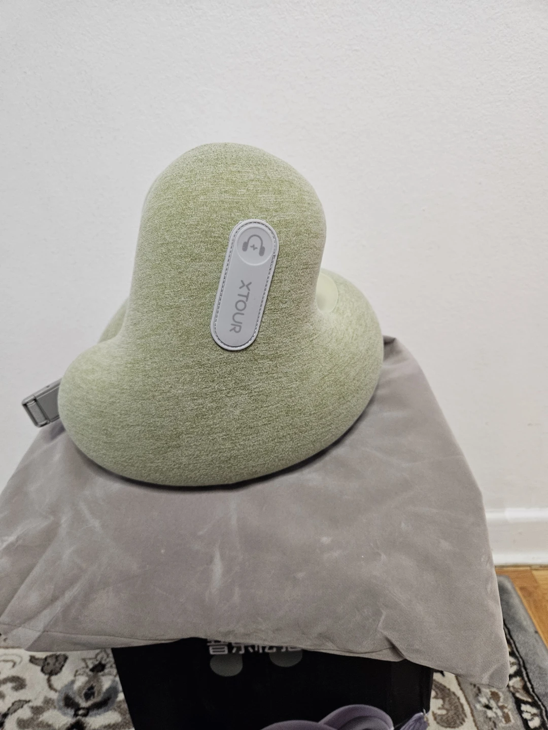 XTOUR Music Neck Pillow Massager - photo 2