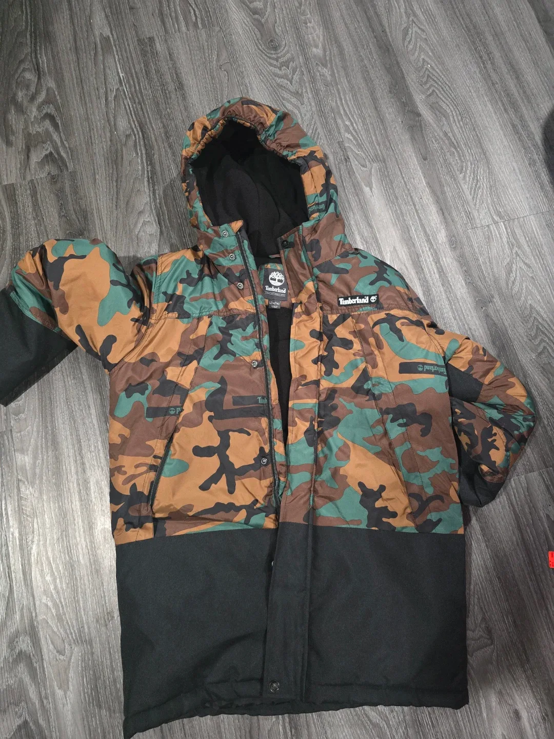 Timberland Camo Winter Jacket Size L (14/16) image indicator(2)