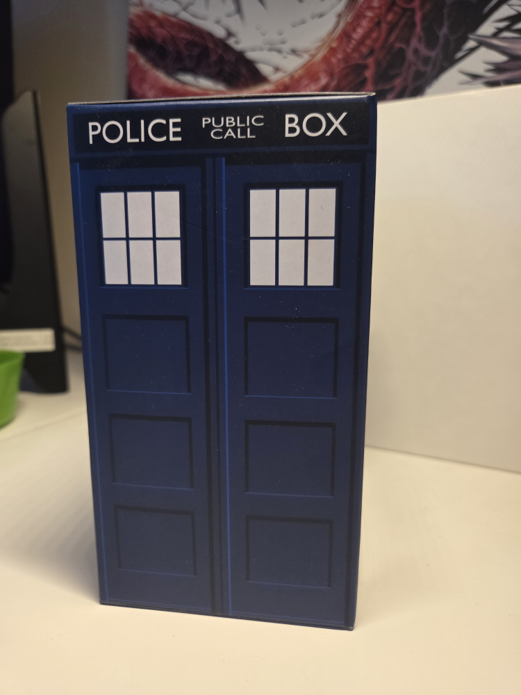 Doctor Who Tardis Titans Vinyl Figure - photo 4