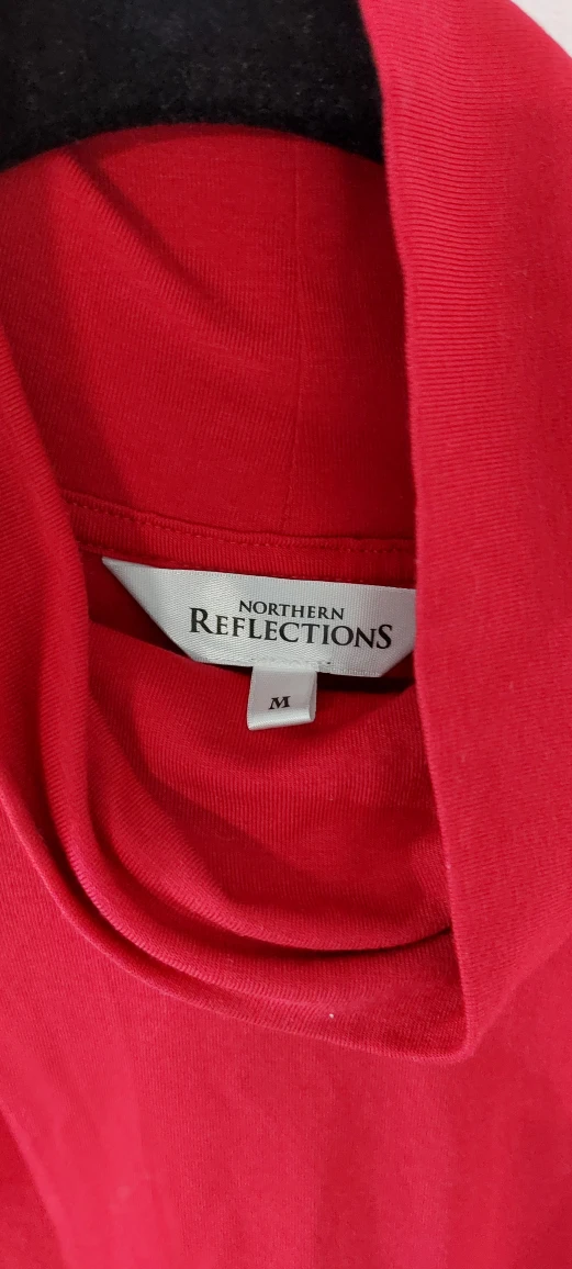 New Red Turtleneck Shirt - Size M - photo 2