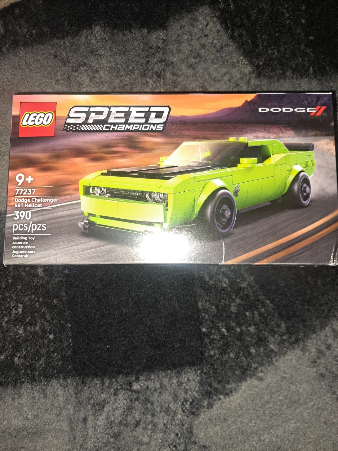 LEGO Speed Champions Dodge Challenger SRT Hellcat - New