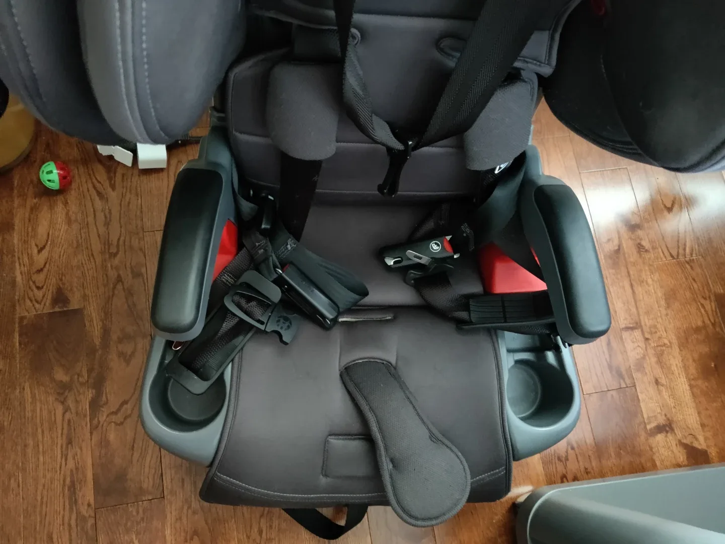 Britax Grow With You Click Tight Car Seat image indicator(2)