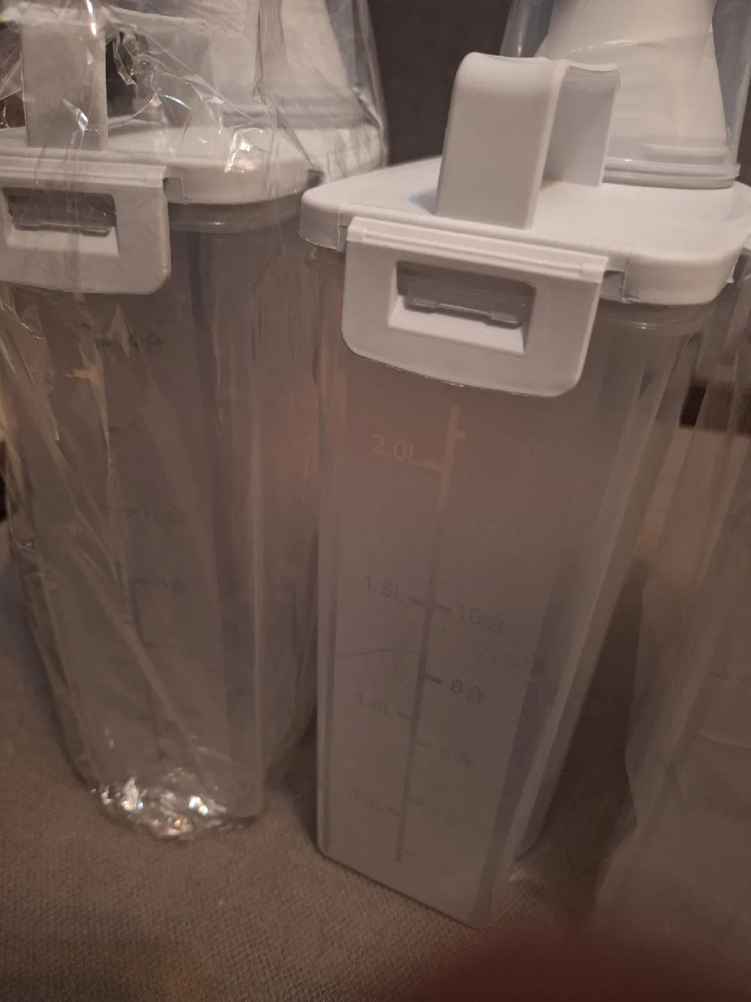 New 2.5L White Food Storage Container image indicator(4)