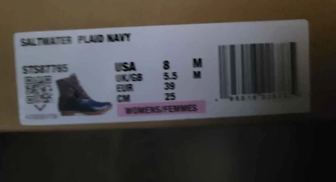 Sperry Saltwater Boots - Size 8 & 10.5 image indicator(5)