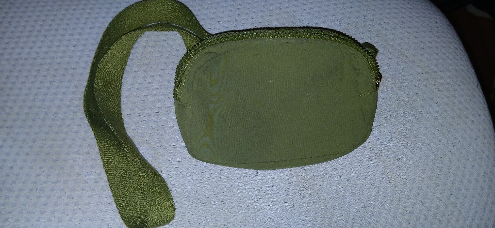 Universal Thread Olive Green Belt Bag