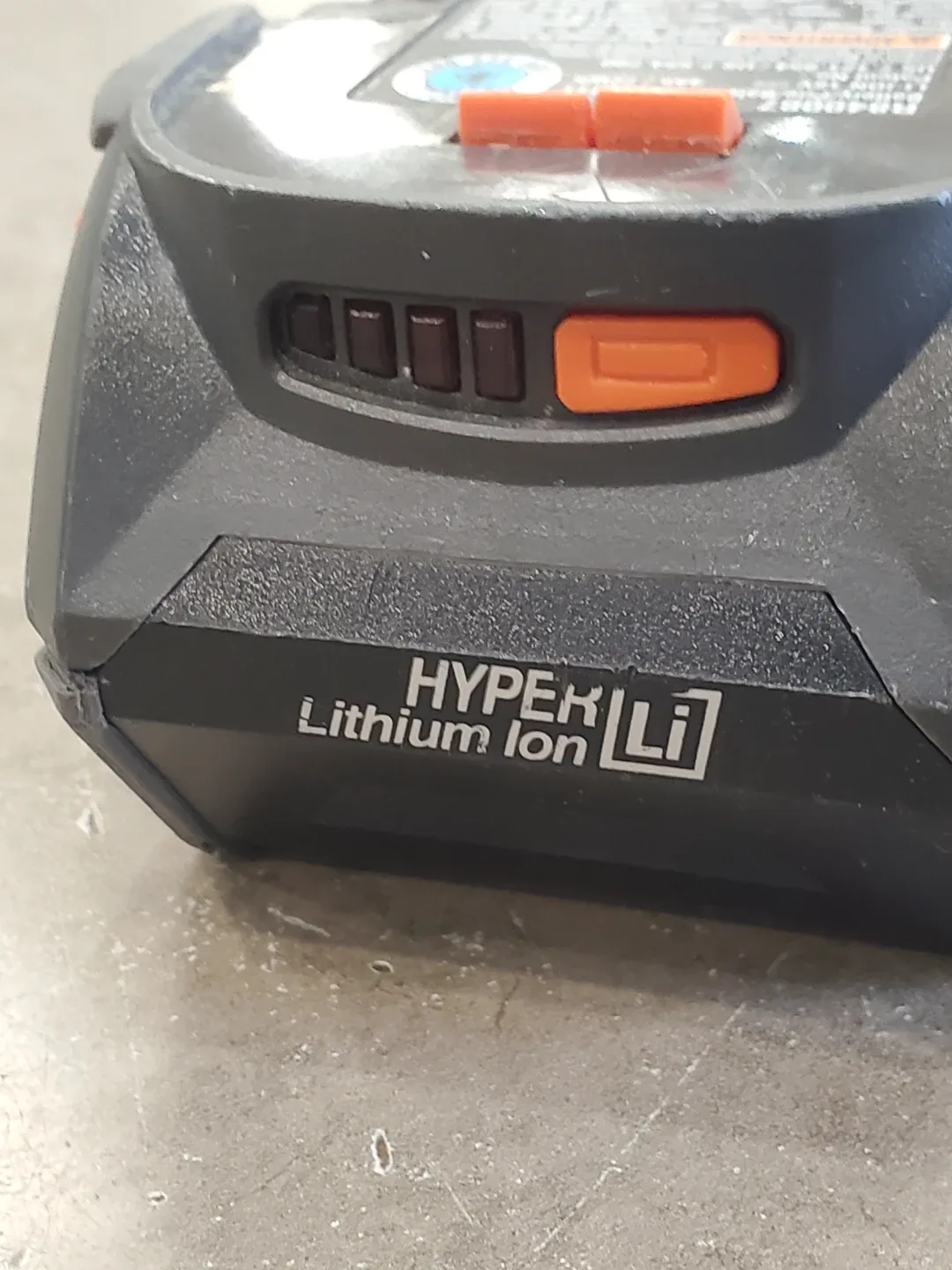 Hyper Lithium Ion 18V 4Ah Battery image indicator(2)