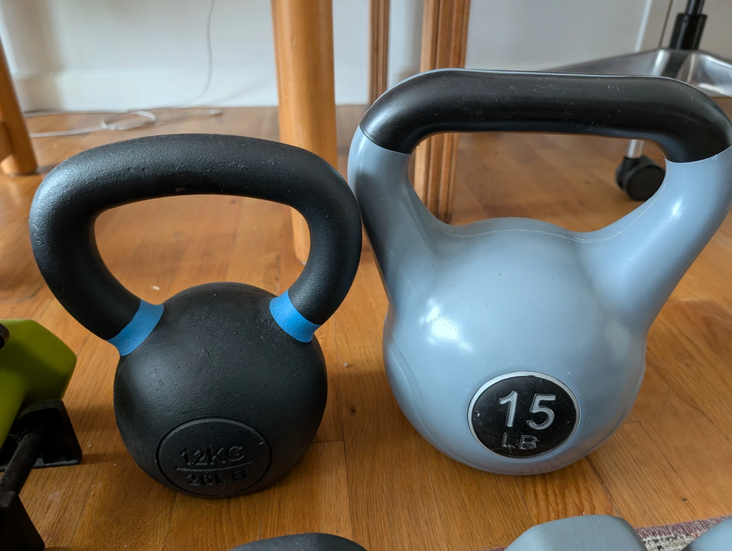 AmazonBasics Dumbbell Set & Kettlebells - photo 4