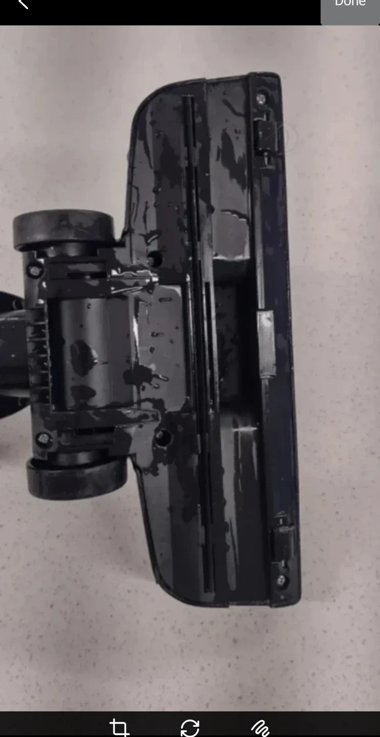 Bissell FeatherWeight Stick Lightweight Bagless Vacuum image indicator(4)