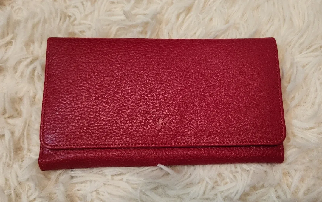 Genuine leather red wallet