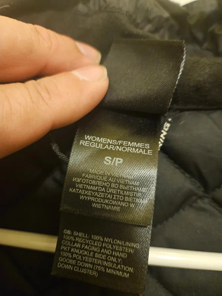 The North Face Women's Black Jacket - Size S image indicator(3)