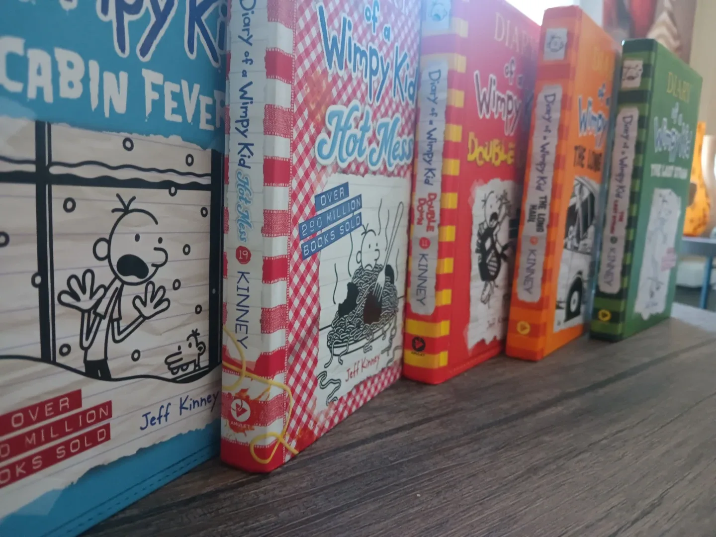 Diary of a Wimpy Kid Book Set image indicator(2)