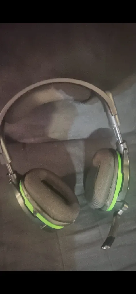 Turtle Beach Recon 70 Gaming Headset - Black/Green image indicator(3)