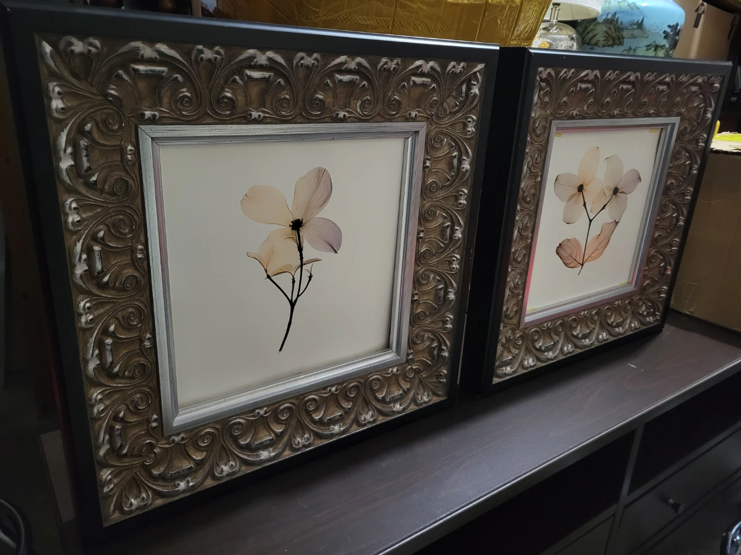 Beautiful Framed Floral Wall Art - Set of 2. - photo 2