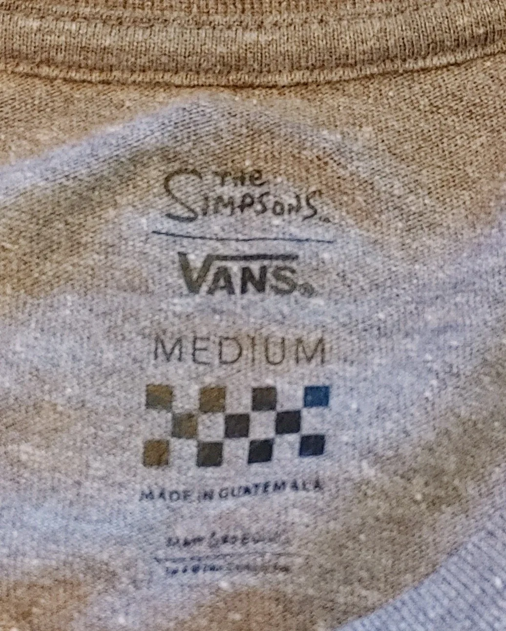 Simpsons T-Shirts/DVDS image indicator(8)