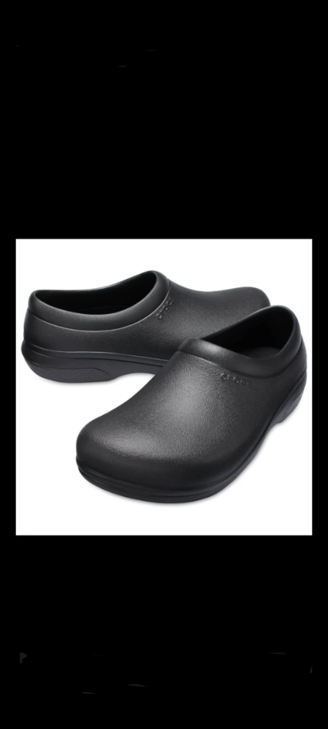 Shoes slippers: Crocs slip resistant shoes men's size 9 new!