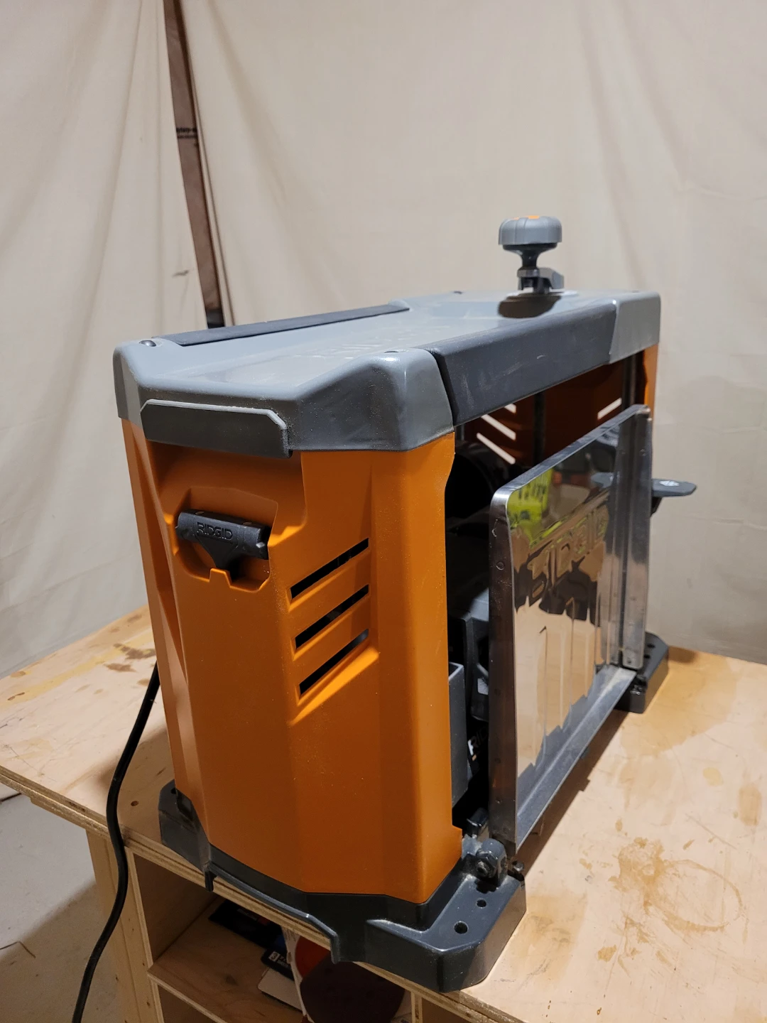 Ridgid Benchtop Planer - photo 2