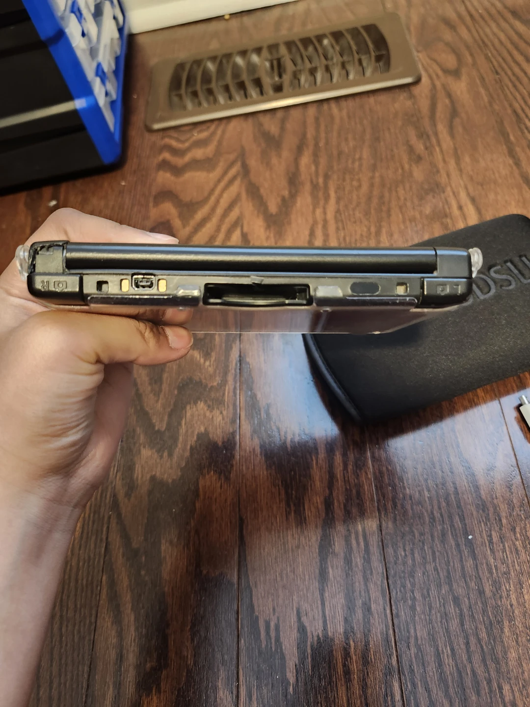 Nintendo 3DS XL Red with Charger - photo 2