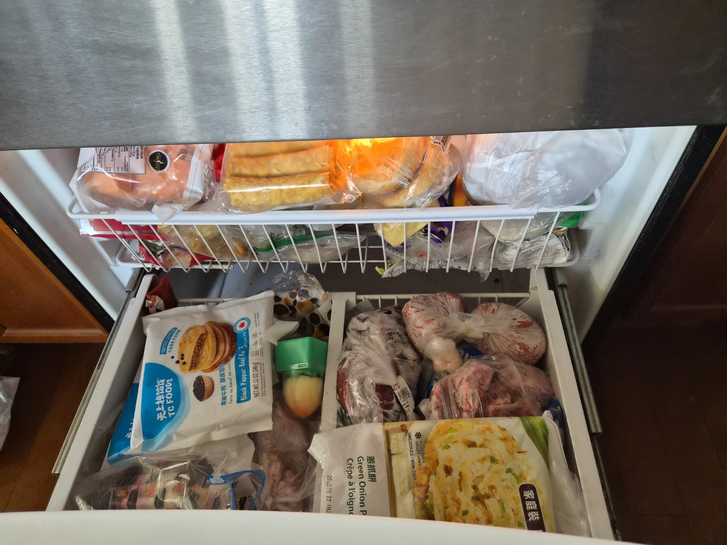KitchenAid Fridge & Gas Range - photo 3