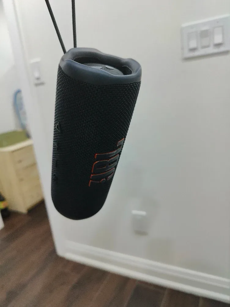 JBL Flip 6 Portable Bluetooth Speaker - Black image indicator(3)