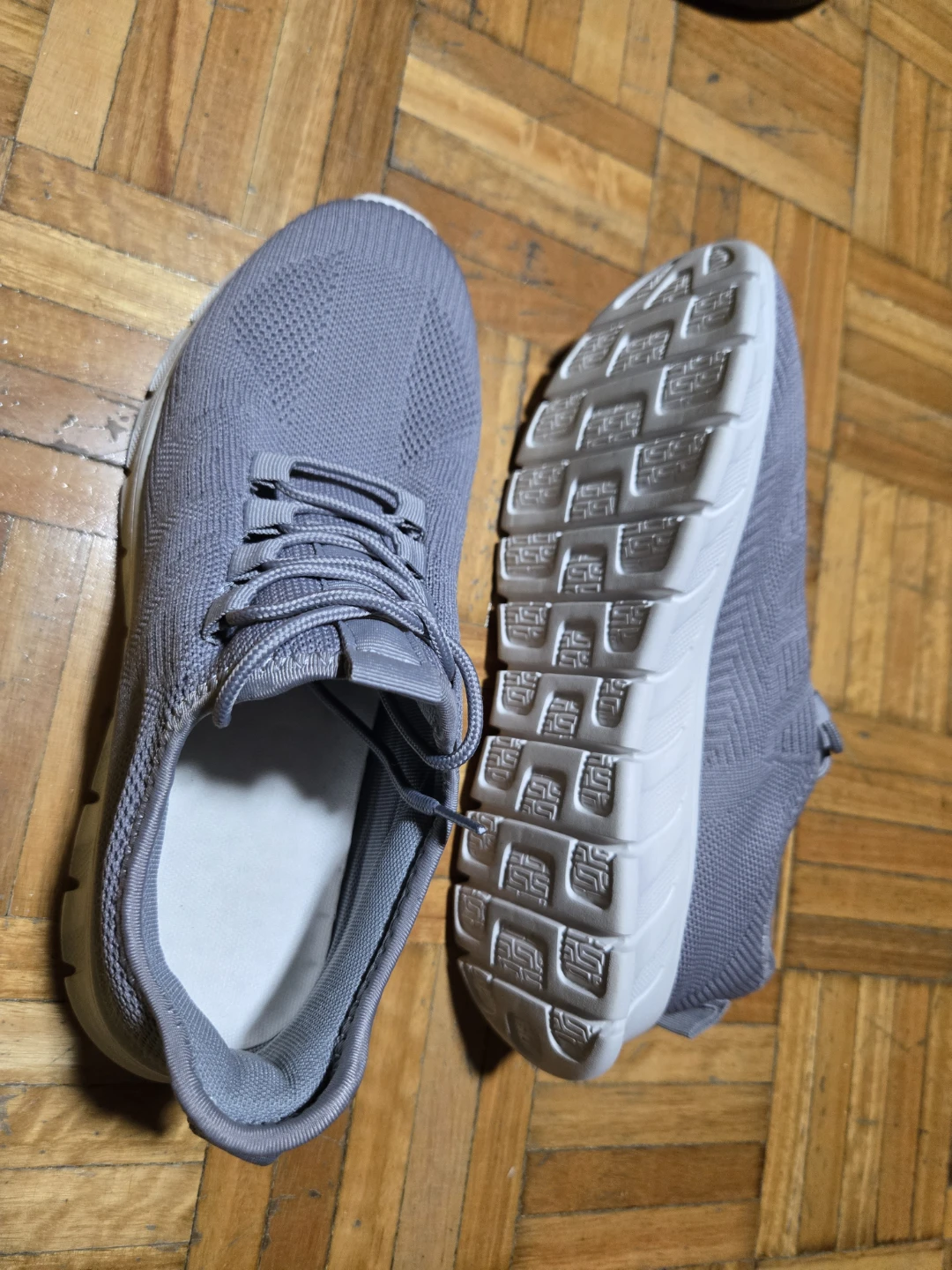 Grey Running Shoes : Brand new - photo 3