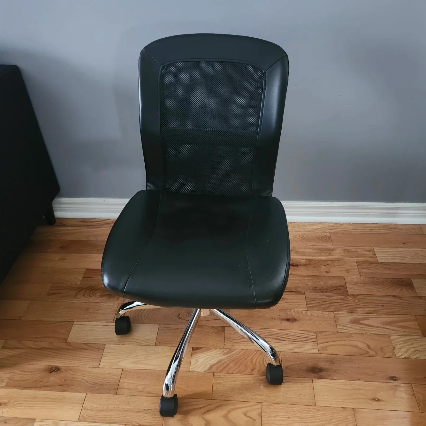 Black Office Chair