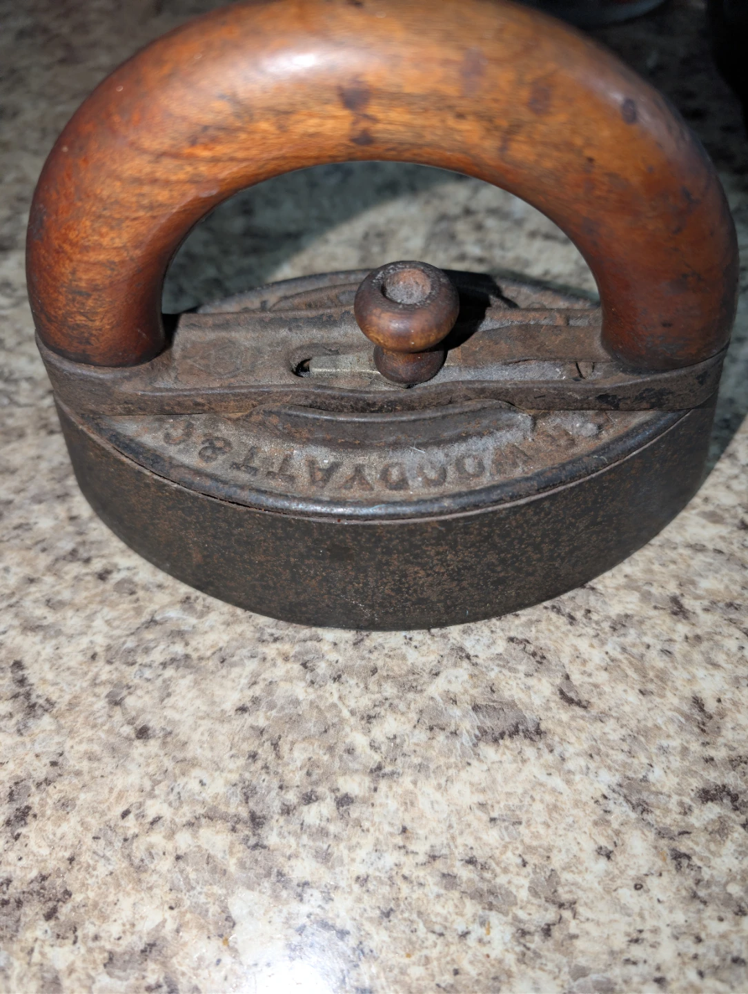 Antique Guelph Canada Sad Iron - photo 2
