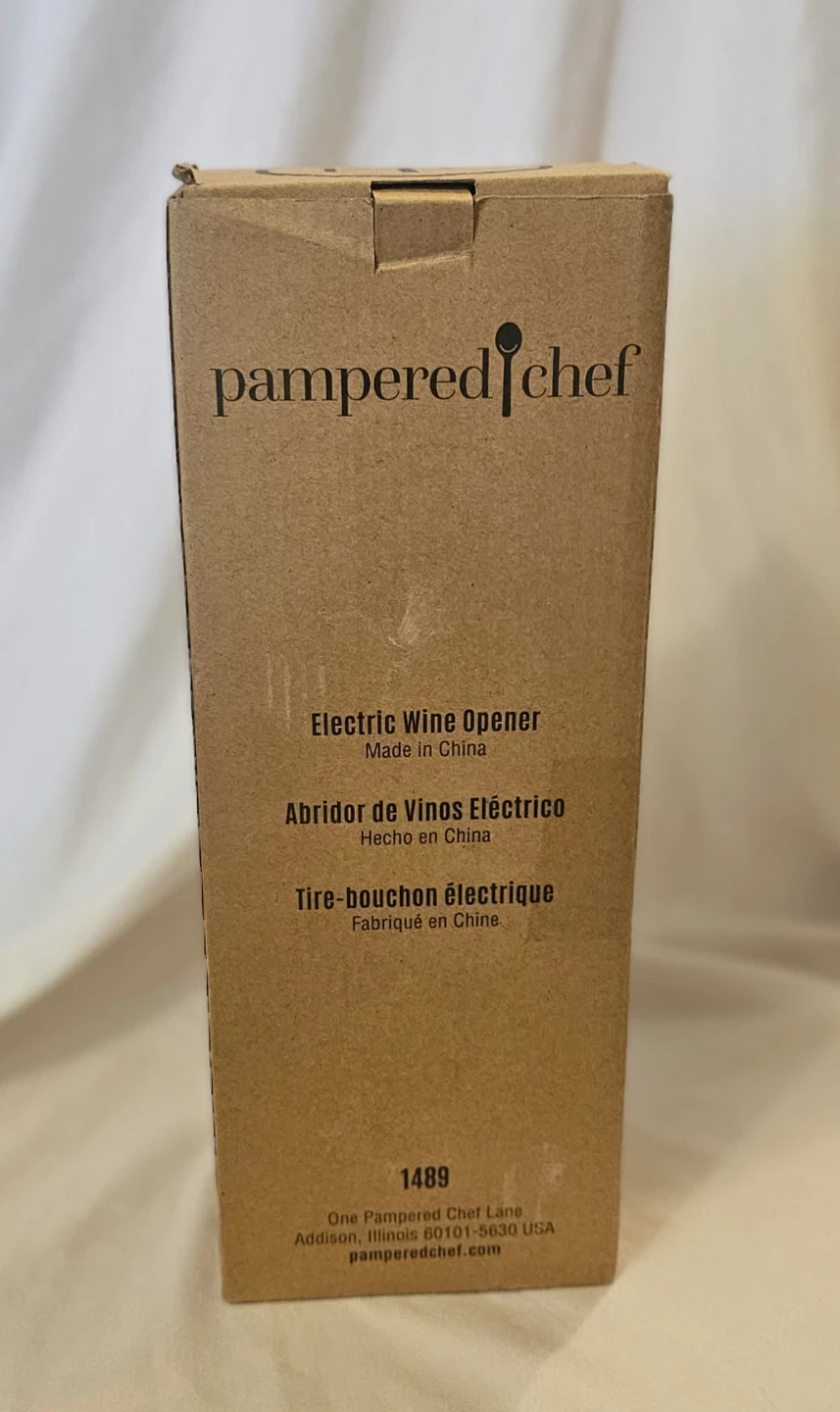 Pampered Chef Electric Wine Opener - photo 3