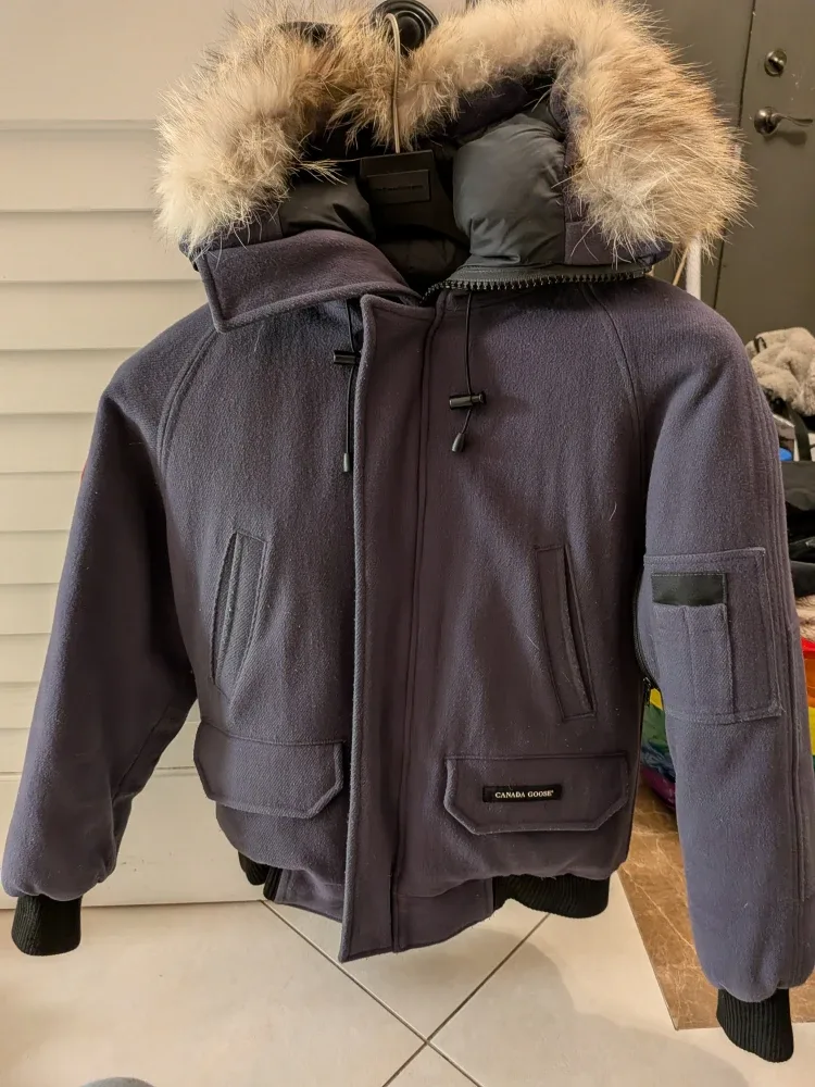 Canada Goose Chilliwack Bomber Jacket Graphite