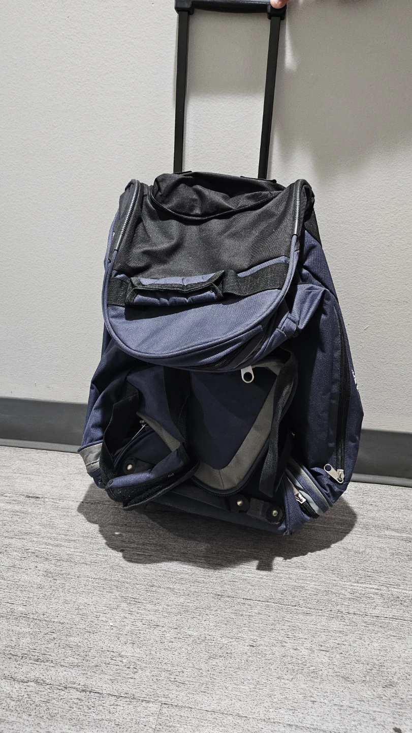 Safestart Rolling Duffel Bag