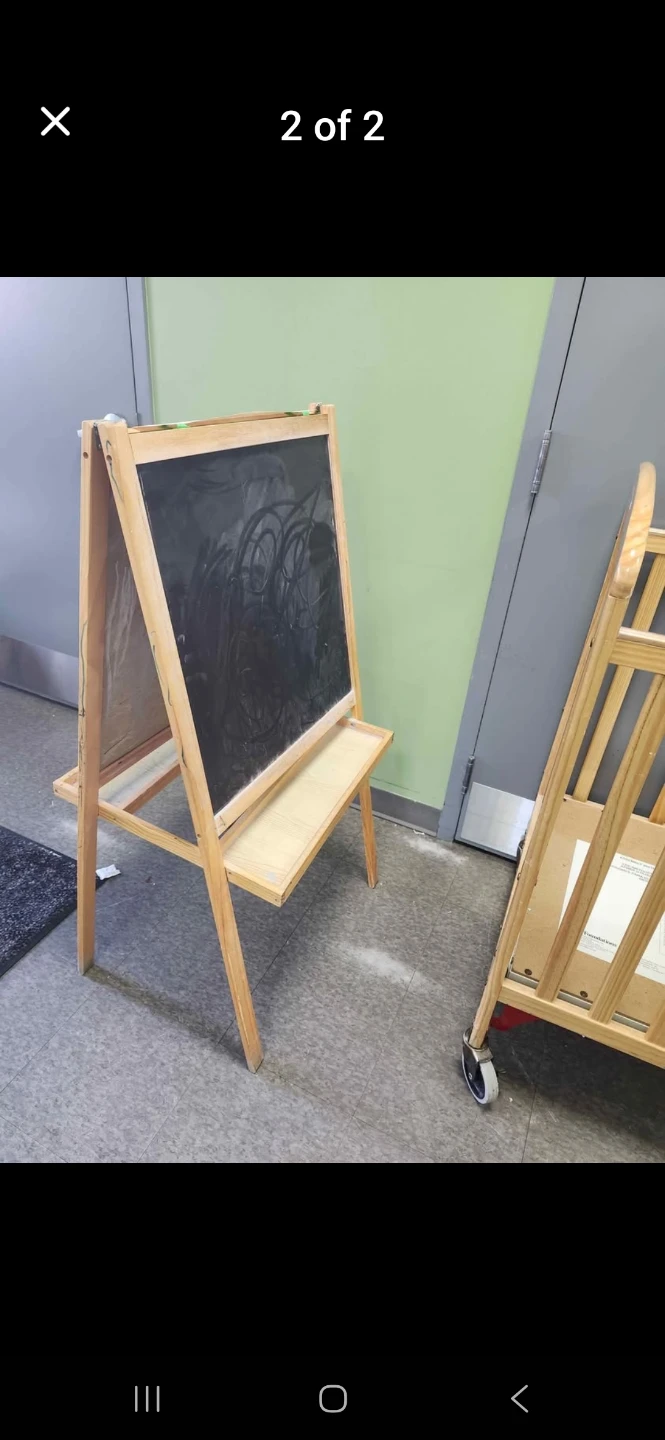 Wooden Childrens Easel - photo 2