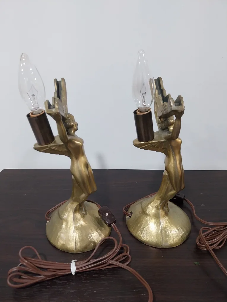 Art Deco Lady Sculpture Victory Metal Table Lamp Pair image indicator(7)
