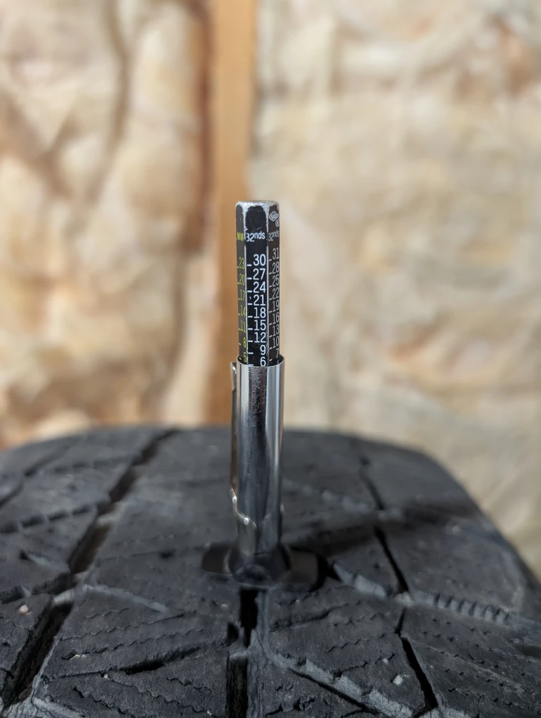 (4)-215/60R16 Winter Tires/Rims Off 2016 Chevrolet Cruze 5x105 - photo 5