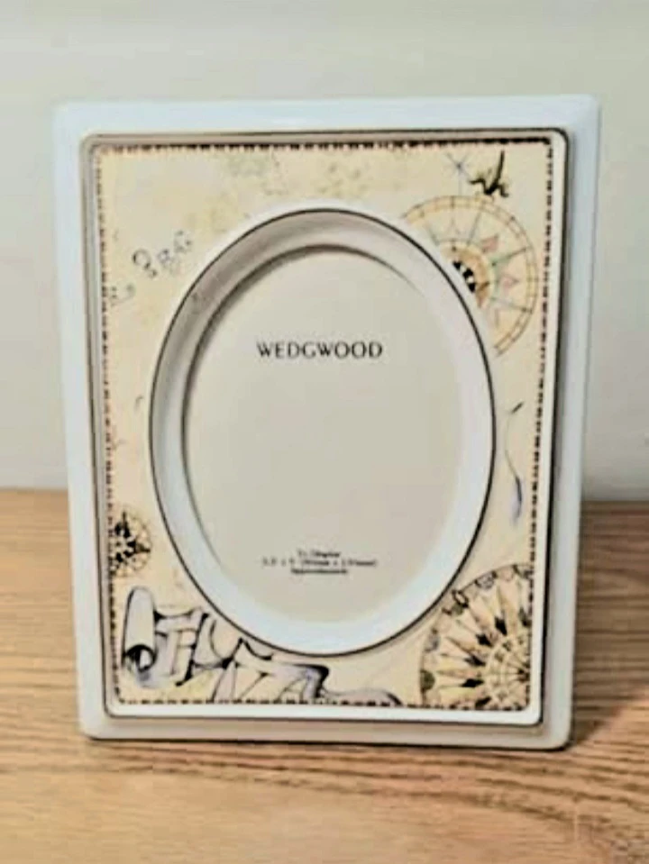 Unique 1996 Wedgwood Porcelain Atlas Frame