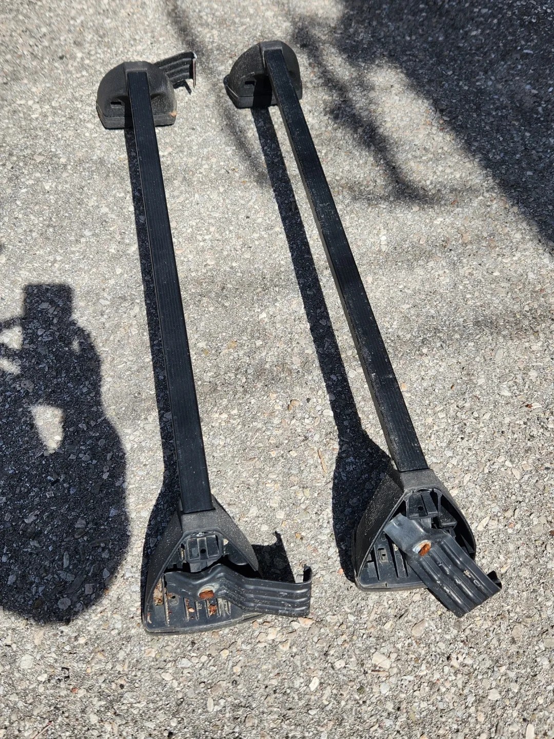 Used Roof Rack Cross Bars - Black