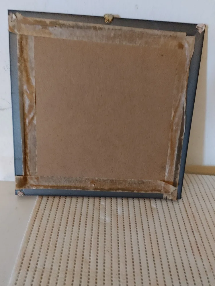 Floral Print in Gold Coloured Frame image indicator(2)