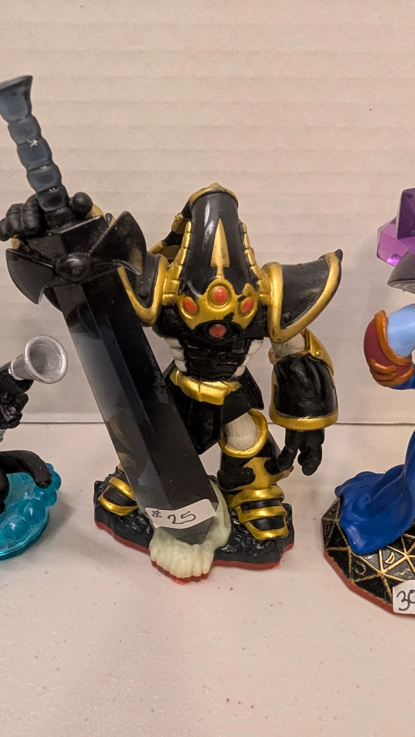 Skylanders Figures - photo 4