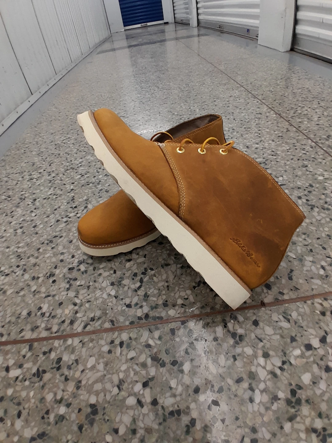 Eddie Bauer Chukka Boots, Size 13 - photo 2