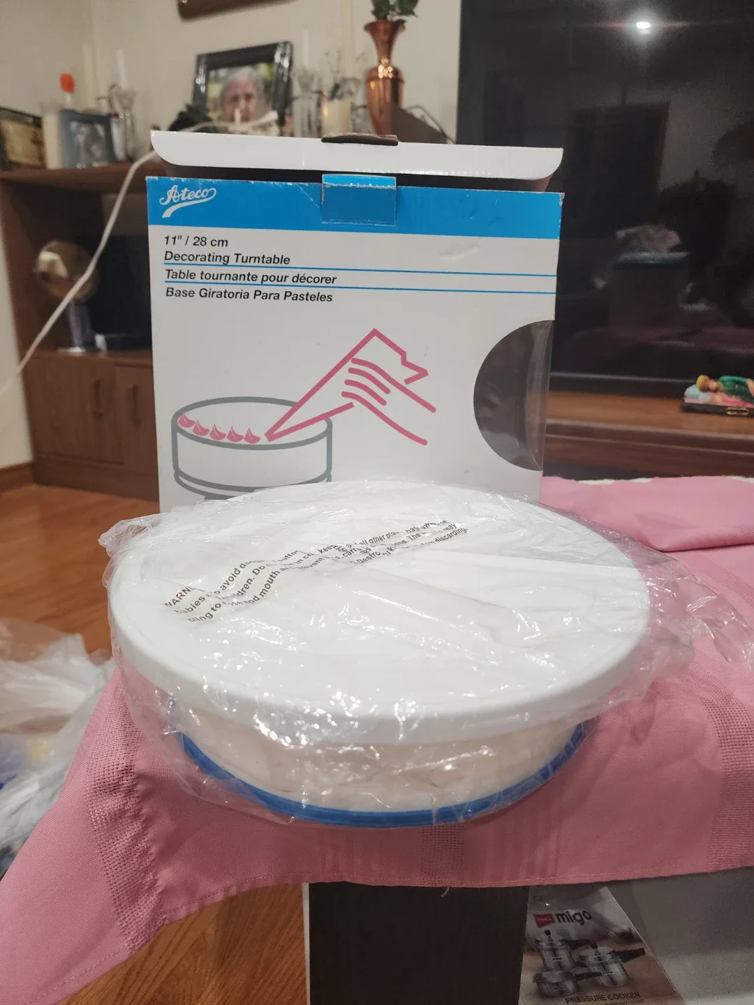 Ateco 11" Decorating Turntable - New in Box!