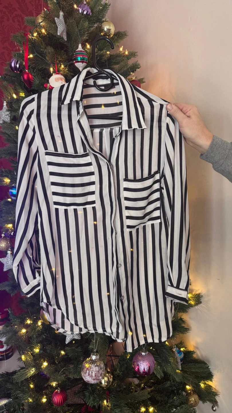 #gifting Striped Button-Up Shirt