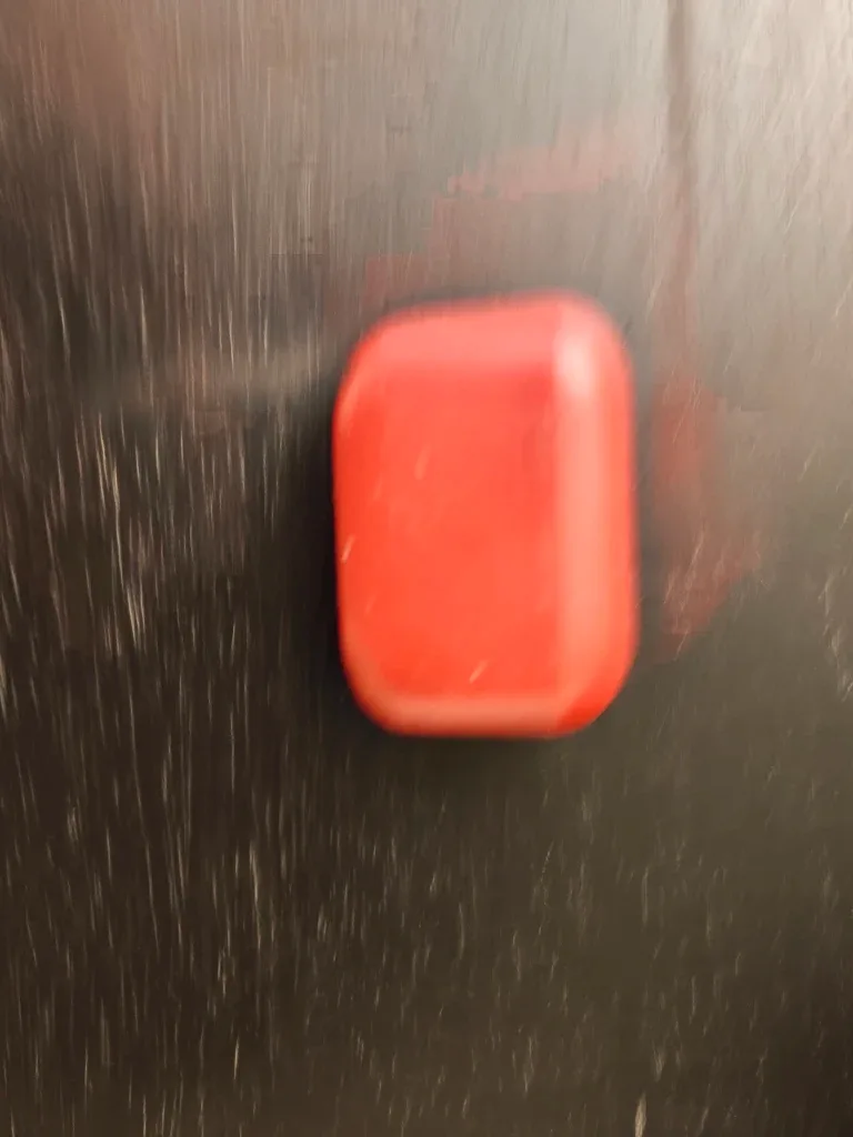 #Cleanout - Jlab Go Air Pop image indicator(2)