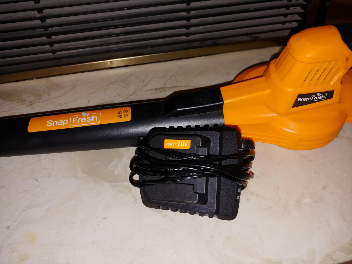 Snap Fresh Cordless Leaf/Snow Blower - photo 5