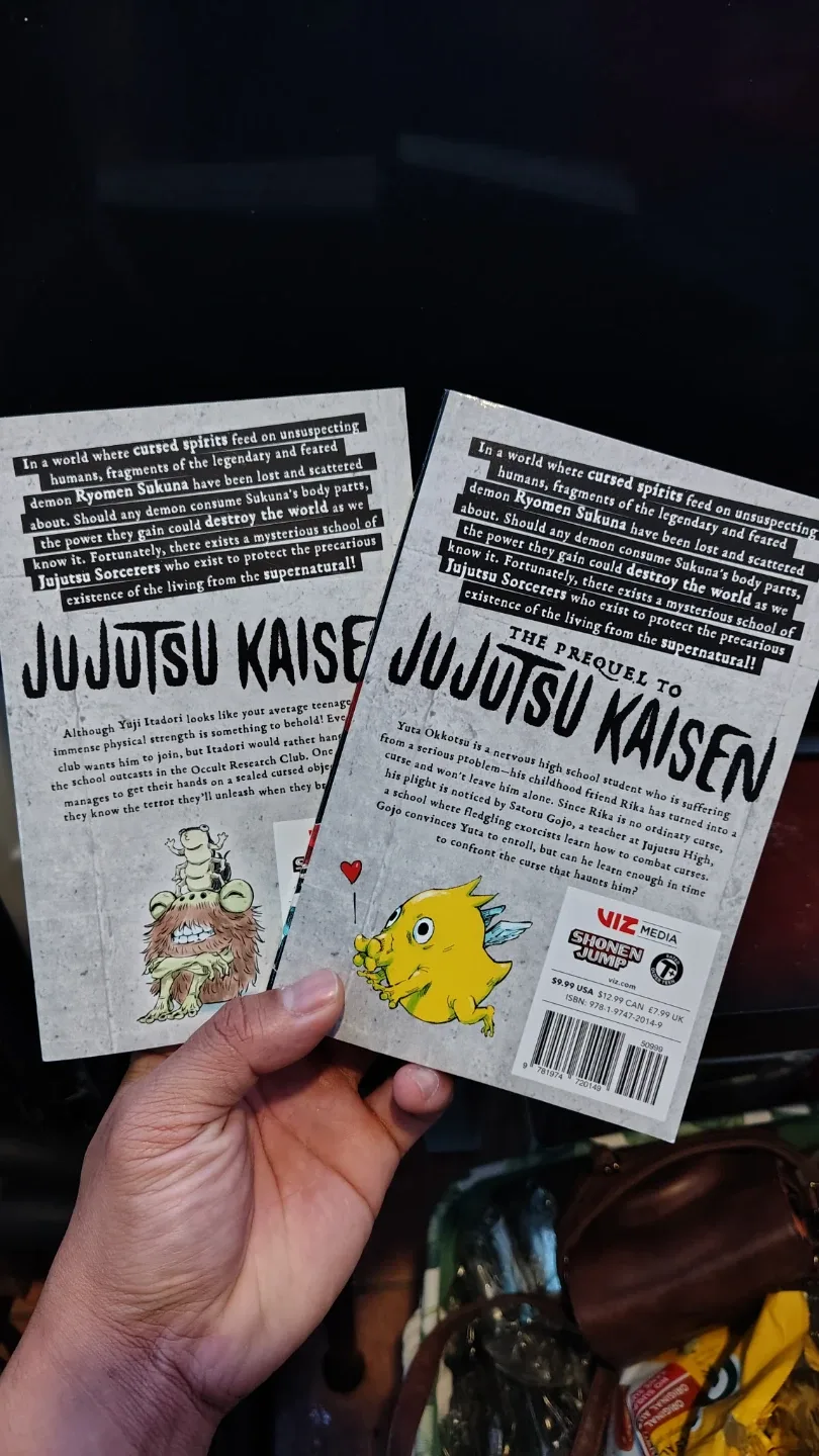 Jujutsu Kaisen Manga Bundle: Vol 0 & 1 image indicator(2)