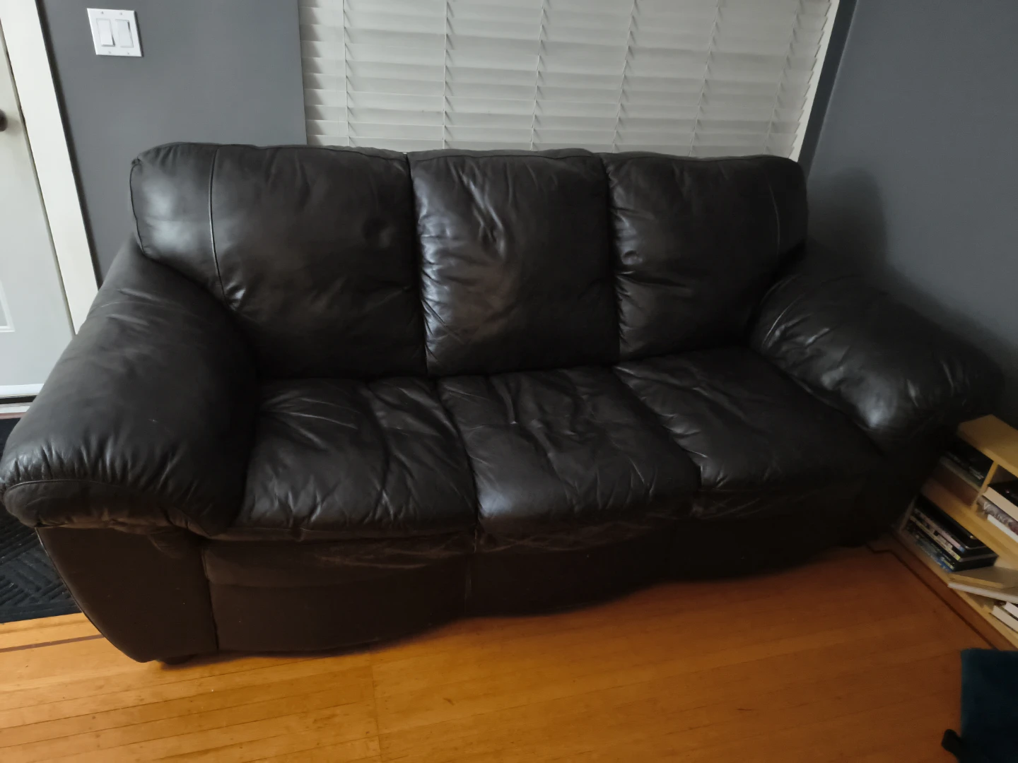 Leather Sofa and Loveseat Set - Black 1